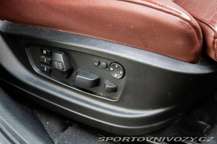 BMW X6 xDrive 35i 225kW AT / AJ 2010