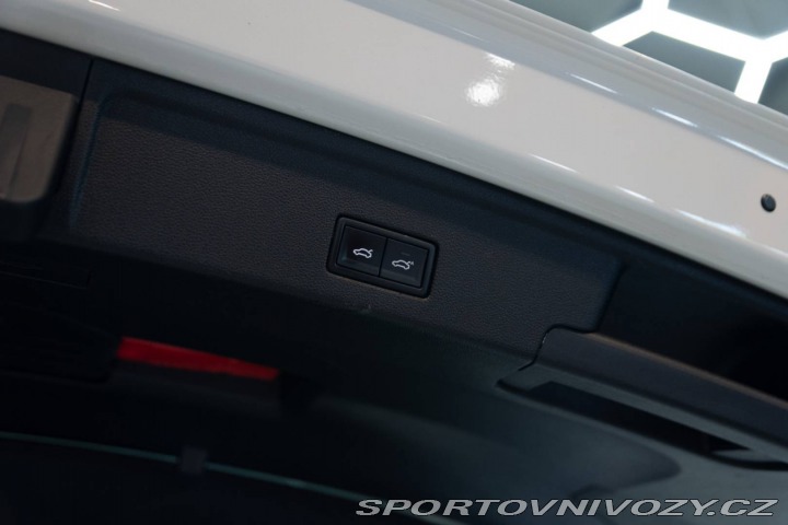 Volkswagen Ostatní modely Touareg  3.0 V6 TDI SCR 286k R-Li 2018