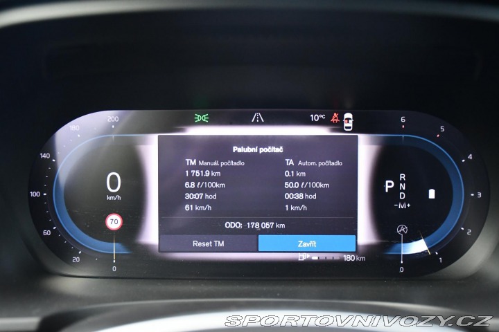 Volvo V90 CC B5 FACELIFT AWD PRAV.S 2021