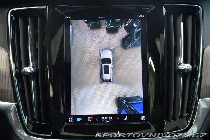 Volvo V90 CC B5 FACELIFT PRAV.SERVI 2021