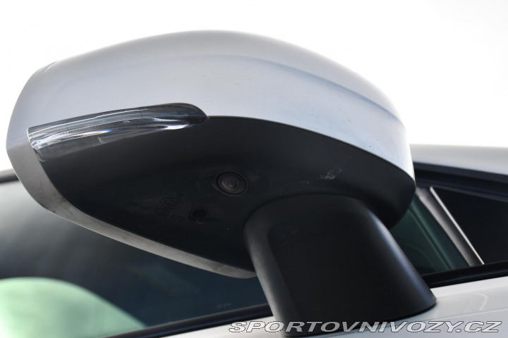 Volvo V90 CC B5 FACELIFT AWD PRAV.S 2021