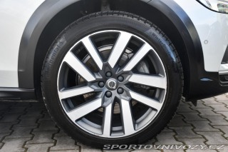 Volvo V90 CC B5 FACELIFT PRAV.SERVI 2021