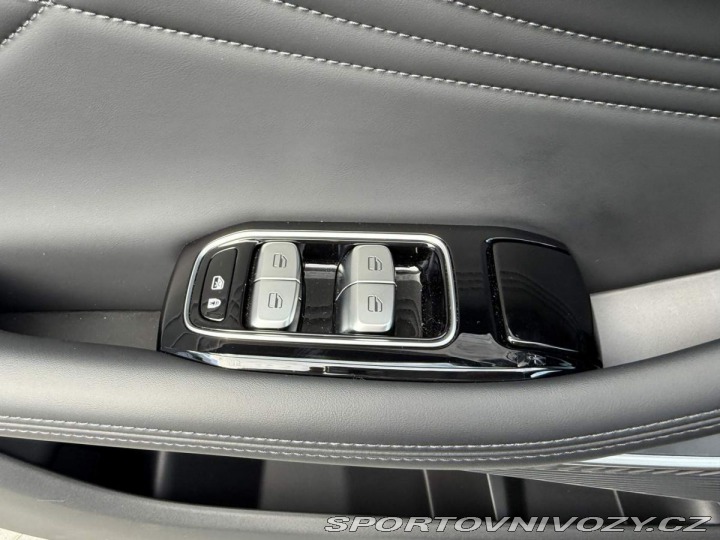 Ostatní značky Ostatní modely Omoda 9 Premium 1.5t GDI SHS AWD 2026