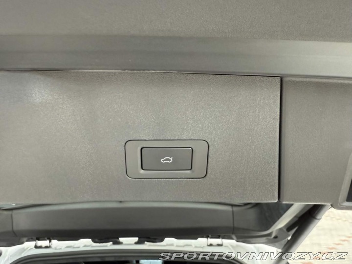 Ostatní značky Ostatní modely Omoda 9 Premium 1.5t GDI SHS AWD 2026