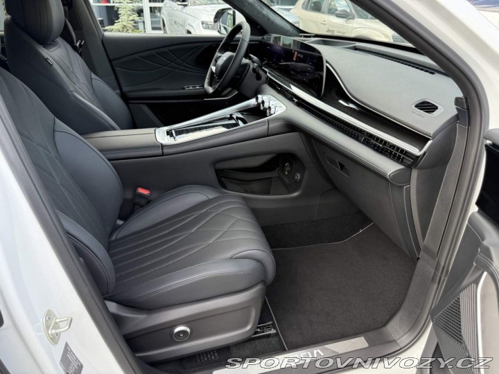 Ostatní značky Ostatní modely Omoda 9 Premium 1.5t GDI SHS AWD 2026