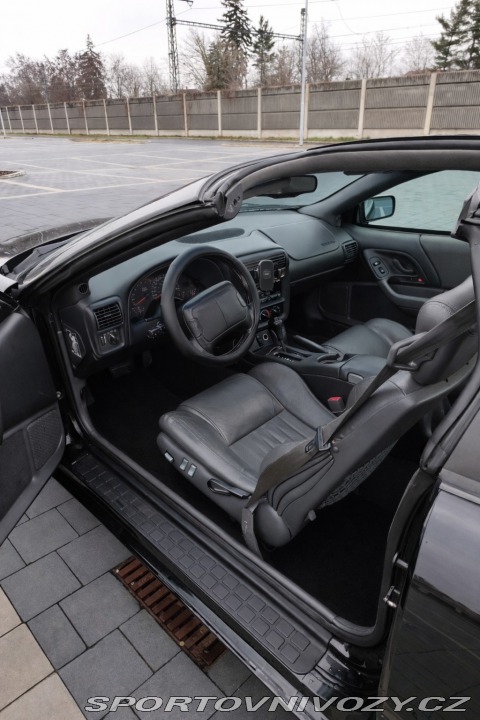 Chevrolet Camaro  1999