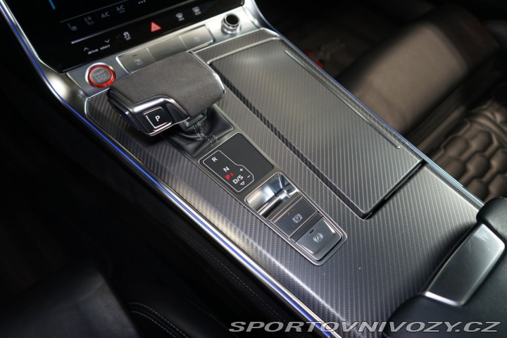 Audi RS6 AVANT*QUATTRO*CERAMIC*B&a 2020