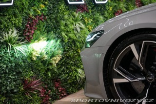 Audi RS6 AVANT*QUATTRO*CERAMIC*B&a 2020