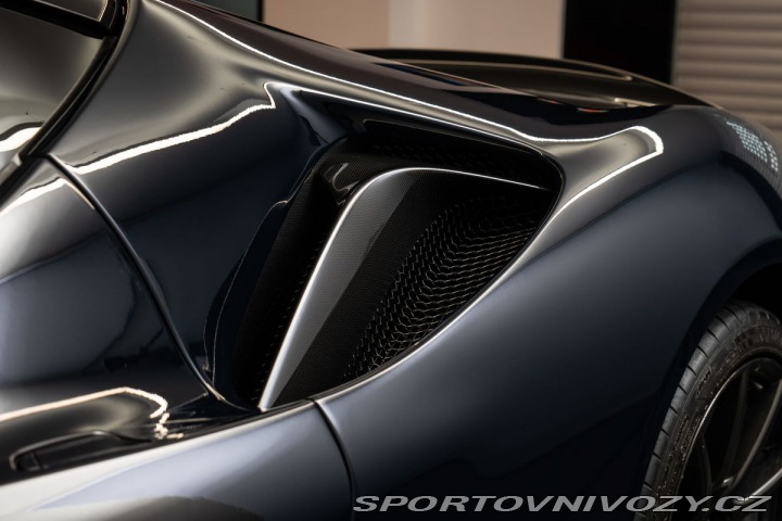 Ferrari SF90 Asseto Fiorano Karbo/JBL 2021