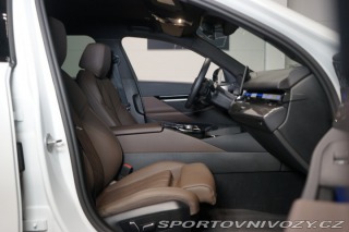 BMW 5 540d*XDRIVE*HUD*B&W*T 2024