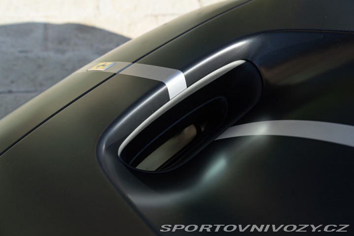 Ferrari F8 TRIBUTO 2020