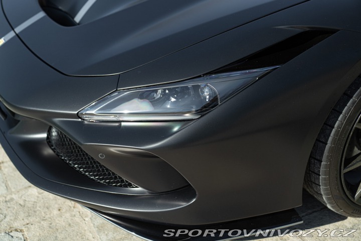 Ferrari F8 TRIBUTO 2020