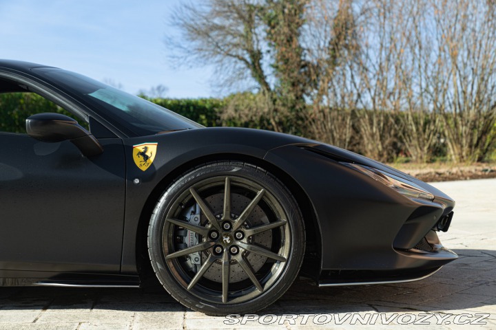 Ferrari F8 TRIBUTO 2020