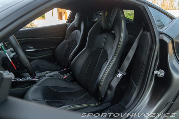 Ferrari F8 TRIBUTO 2020