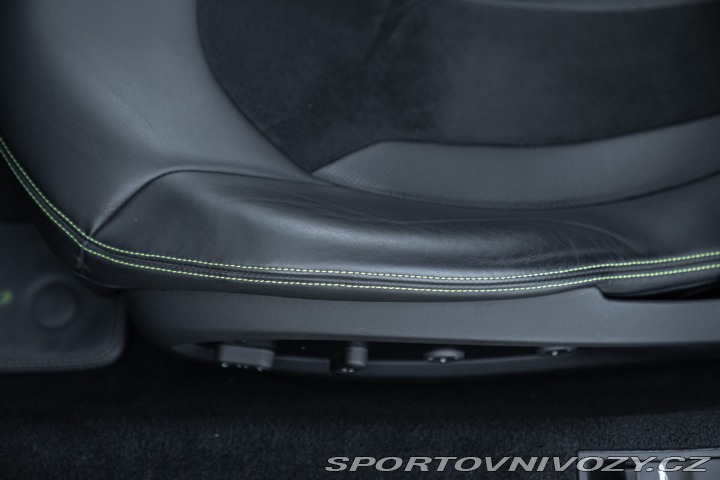 Ferrari F8 TRIBUTO 2020