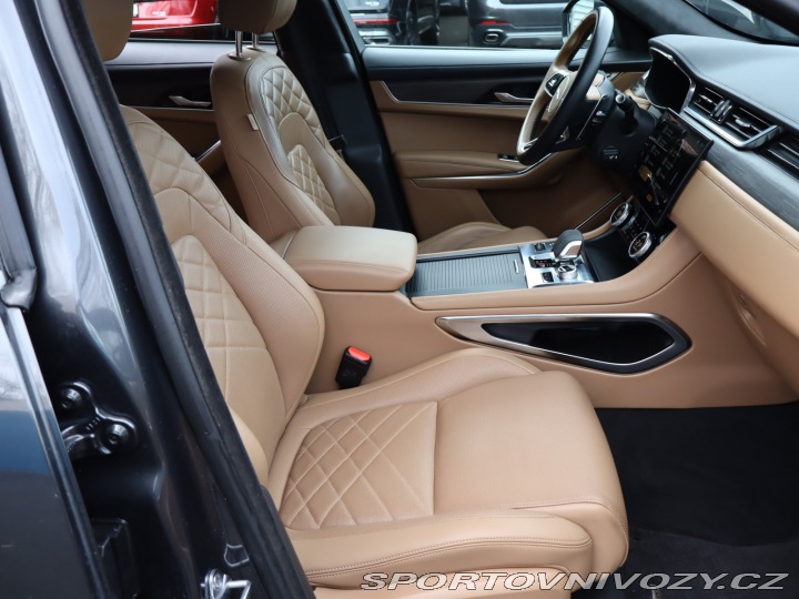 Jaguar F-Pace P400e AWD PHEV 2023