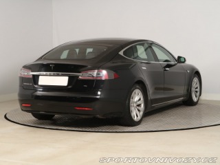 Tesla Model S 75 2016