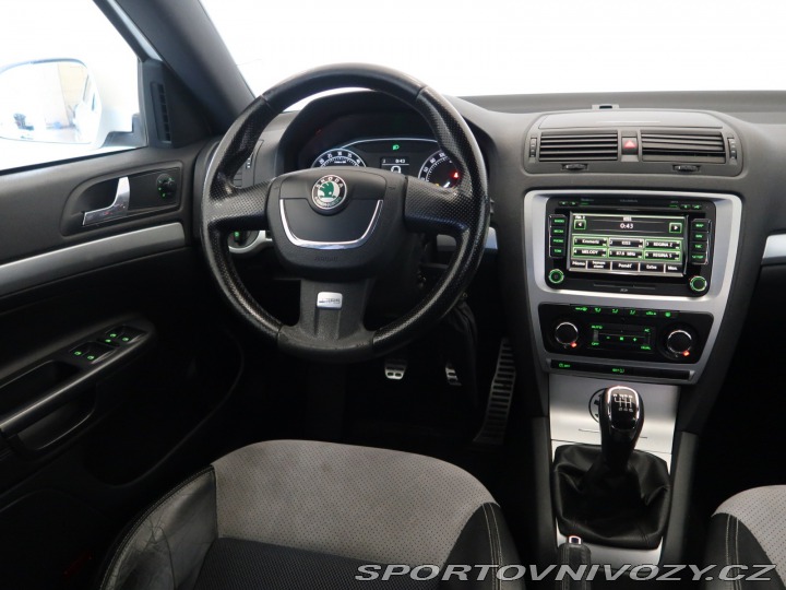 Škoda Octavia RS RS RS 2.0 TDI 2011