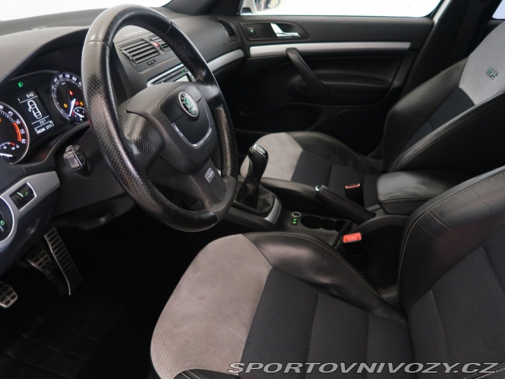 Škoda Octavia RS RS RS 2.0 TDI 2011
