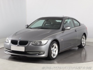 BMW 3 320 d 2011