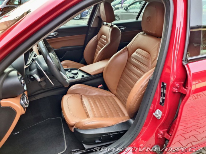 Alfa Romeo Giulia 2.2 JTDM Veloce 154 kW 2017