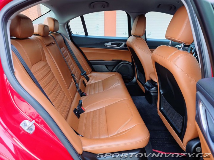 Alfa Romeo Giulia 2.2 JTDM  Veloce 154 kW 2017