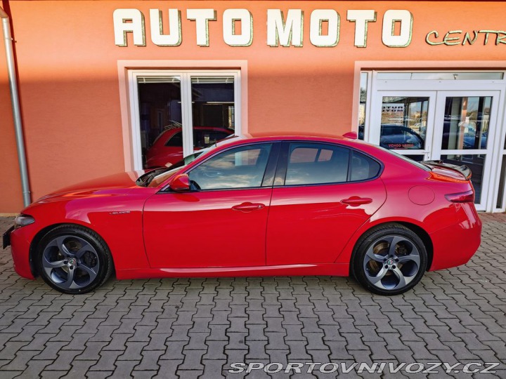 Alfa Romeo Giulia 2.2 JTDM  Veloce 154 kW 2017