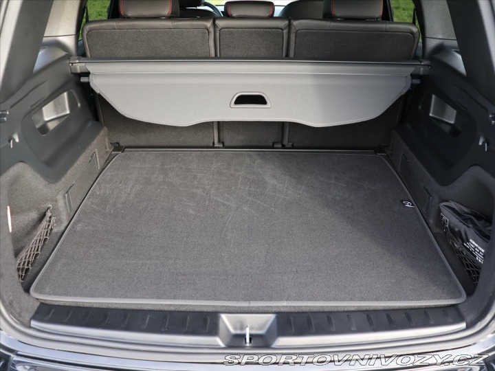 Mercedes-Benz Ostatní modely GLB 2,0 200d 4MATIC AMG Premi 2025