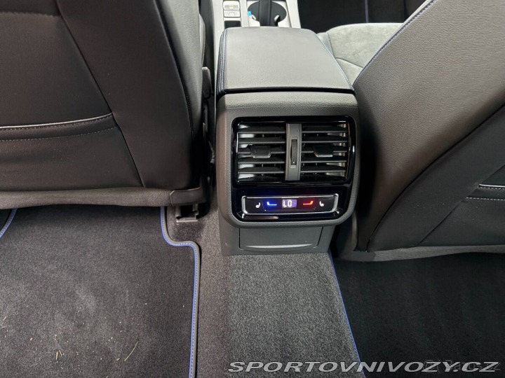 Volkswagen Arteon 2,0   R Shooting Brake 23 2024