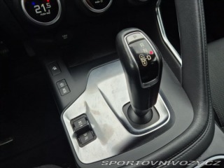 Jaguar E-Pace 2,0 D180 AWD 2019