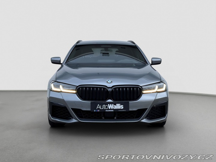 BMW 5 540i xDrive 2023