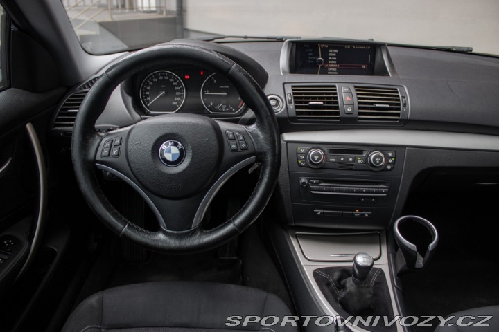 BMW 1 Coupé 120d, 130kW, M6, 3 2009