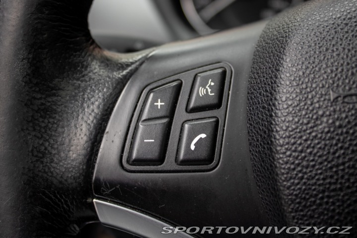 BMW 1 120d, 130kW, M6, 3d / AJ 2009