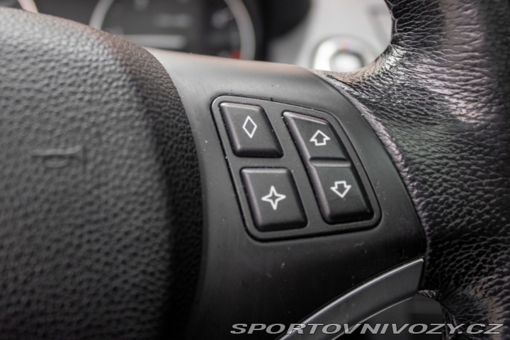 BMW 1 120d, 130kW, M6, 3d / AJ 2009