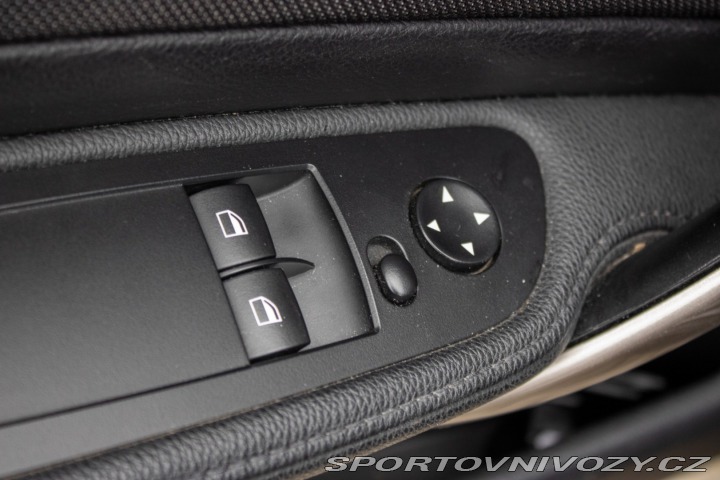 BMW 1 120d, 130kW, M6, 3d / AJ 2009