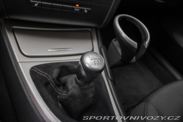 BMW 1 120d, 130kW, M6, 3d / AJ 2009