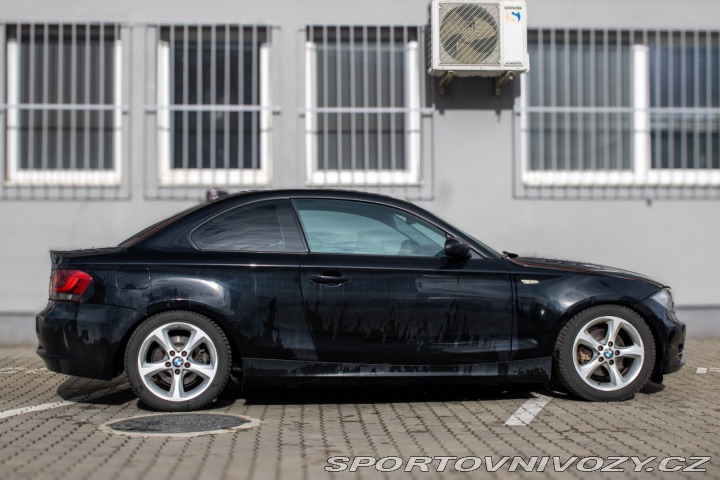 BMW 1 Coupé 120d, 130kW, M6, 3 2009
