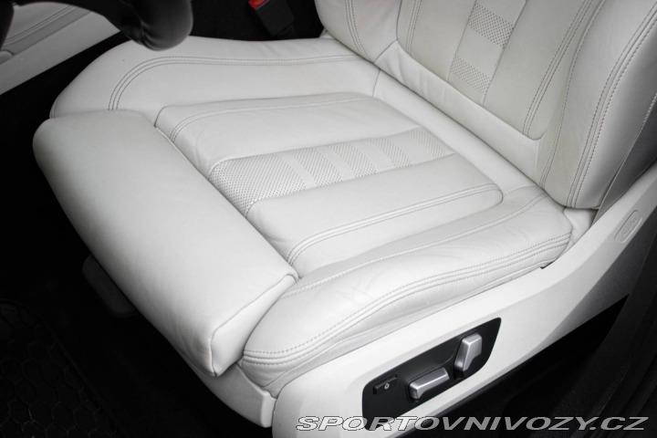 BMW X6 30d 210kw / SVK / 1.M / 2022