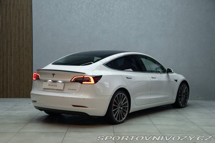 Tesla Model 3 Performance 2019