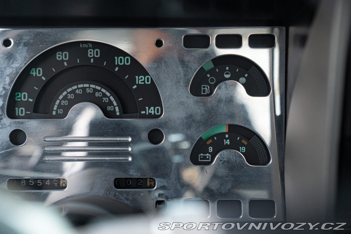 Ostatní značky Ostatní modely GMC SIERRA SLX 5.7 L V8 1990