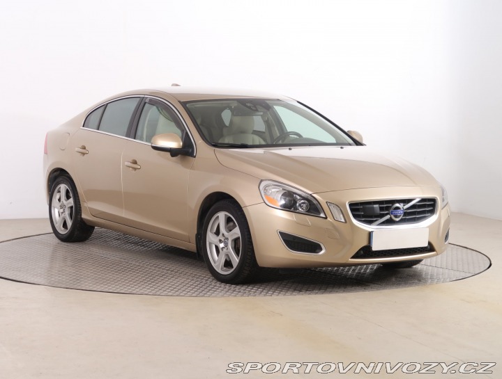Volvo S60 D5 AWD 2012