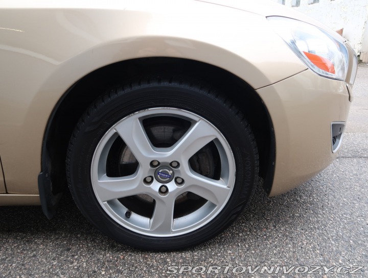 Volvo S60 D5 AWD 2012