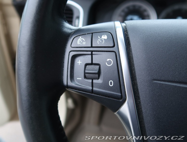 Volvo S60 D5 AWD 2012