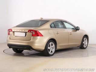 Volvo S60 D5 AWD 2012