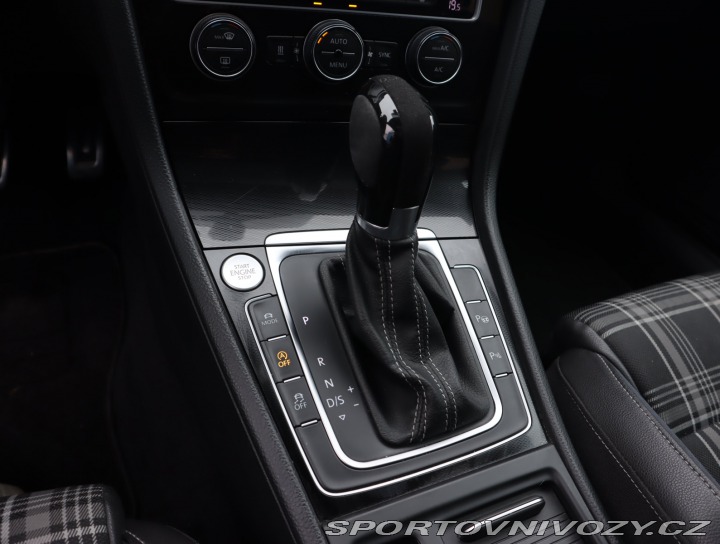 Volkswagen Golf 2.0 TDI GTD 2016