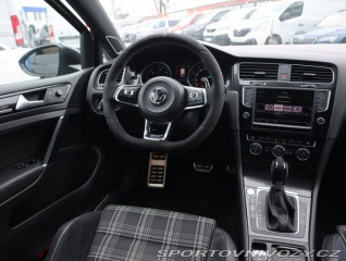 Volkswagen Golf 2.0 TDI GTD 2016