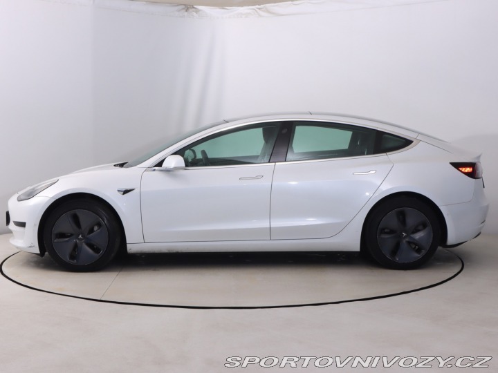 Tesla Model 3 Std Range Plus LFP 2020