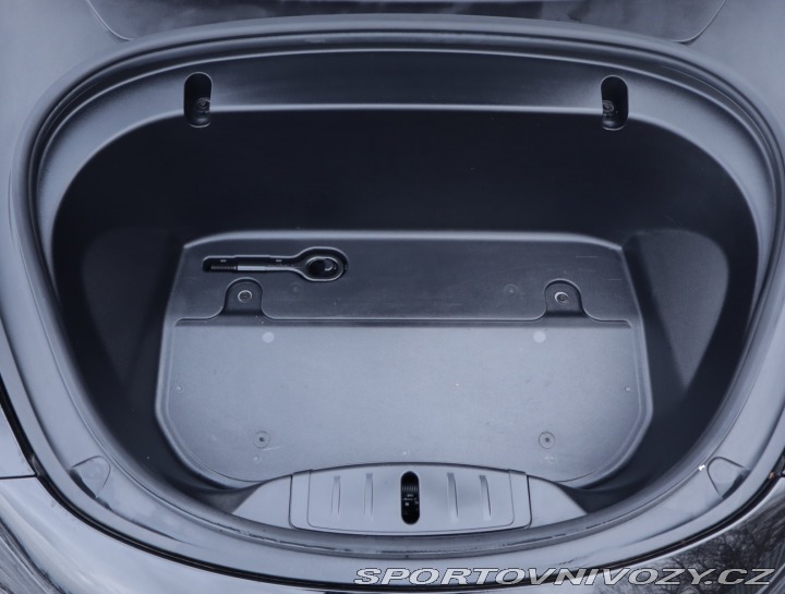 Tesla Model 3 Std Range Plus 52kWh 2019