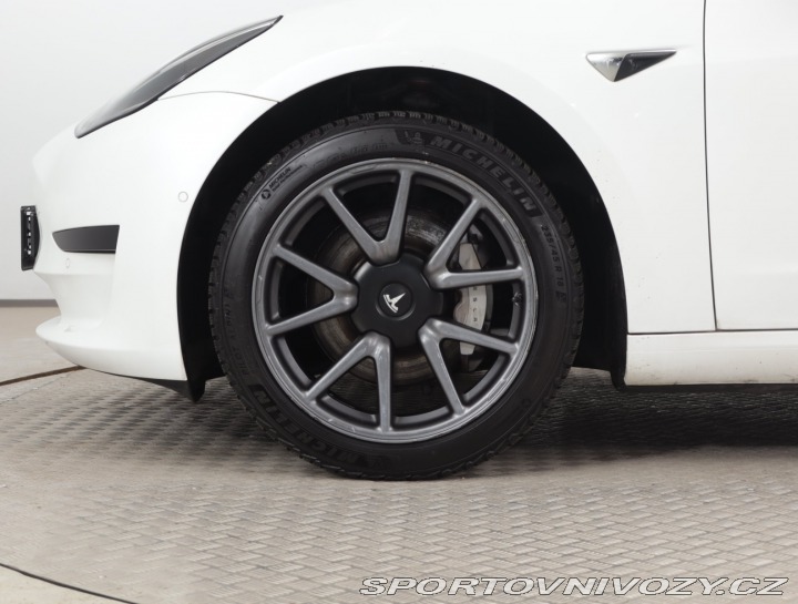 Tesla Model 3 Std Range Plus LFP 2020