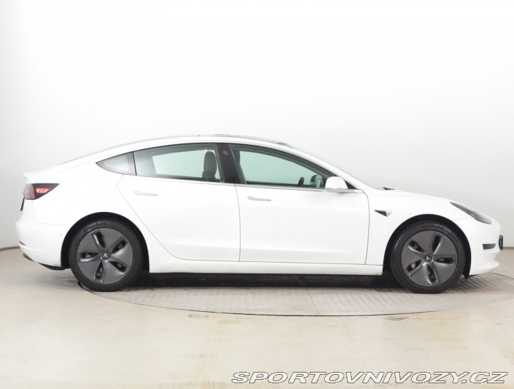 Tesla Model 3 Std Range Plus LFP 2020